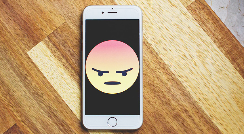 Cold Texting is Bad (And what you can do about it)